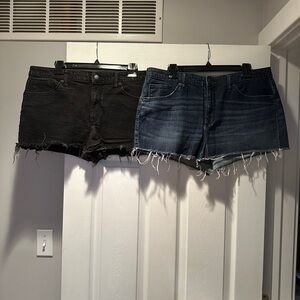 Universal Thread Black and Blue Jean Shorts